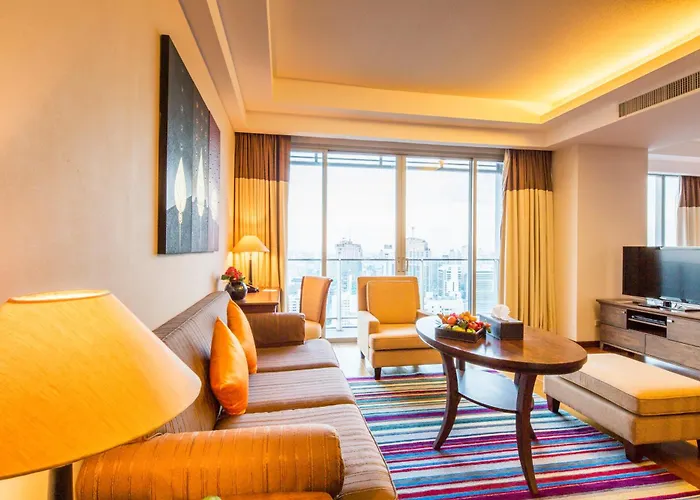 Aparthotel Column 4*