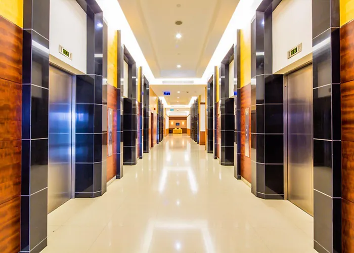 Column Aparthotel 4*