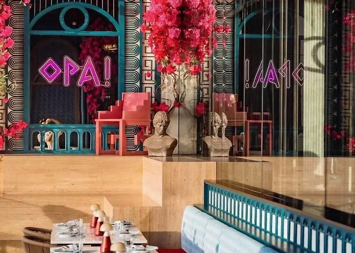 Column Aparthotel 4*